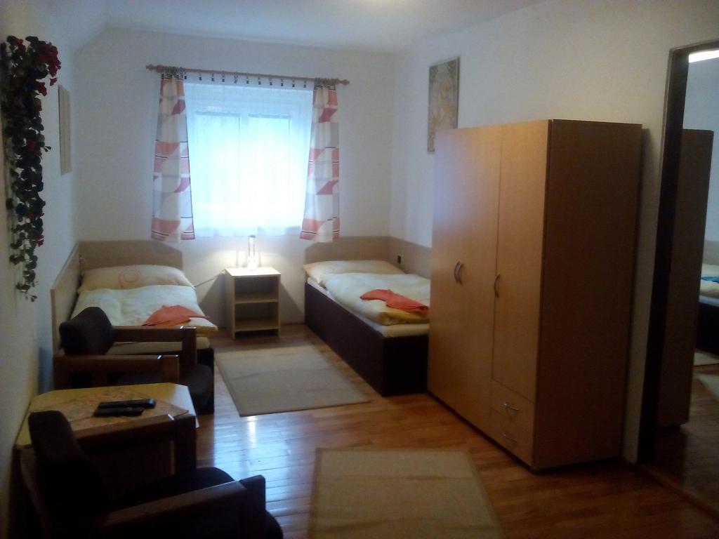 Pension Duha Spindleruv Mlyn Quarto foto